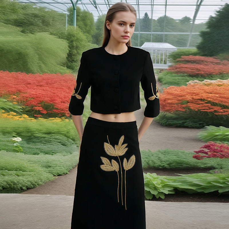 Elegantes zweiteiliges Damen-Set mit besticktem Oberteil und hochtailliertem Blumenrock für den Frühling
