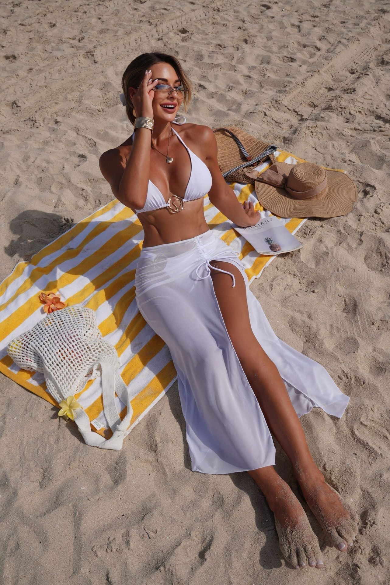 Einfarbiges Strand-Sonnenschutz-Tüllrock-Set, sexy dreiteiliges Bikini-Split-Badeanzug