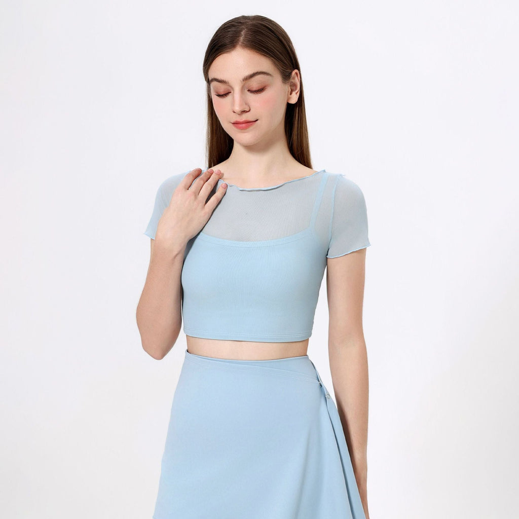 Faux T-shirt de sport en maille deux pièces pour femmes Manches courtes avec coussinet de poitrine Vêtements de yoga Crop top Séchage rapide Amincissant Fitness