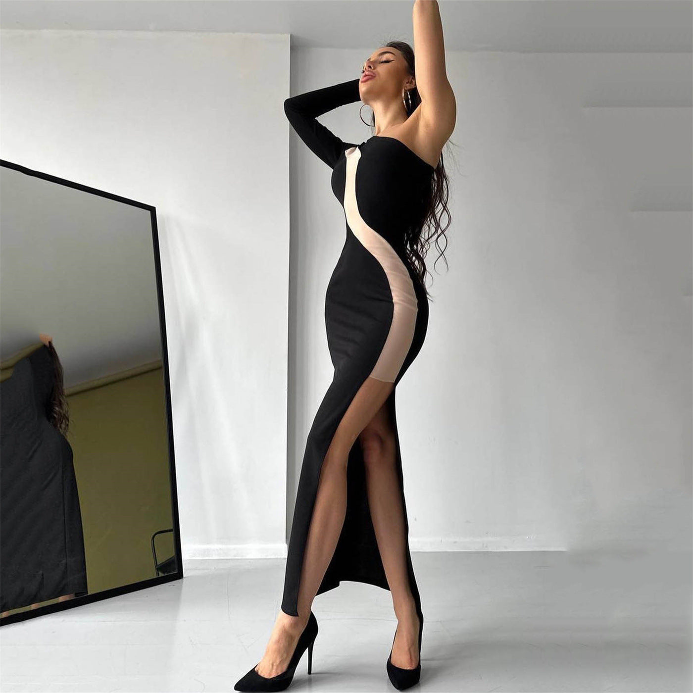 Sexy Damenbekleidung Diagonaler Kragen Einarm-Kleid Damen Mesh-Einsatz Sexy Schlitz Midi-Kleid Damen