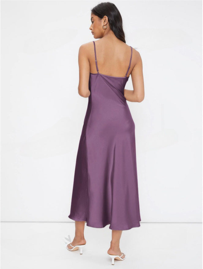 Damenbekleidung Frühling Sommer Satin Spaghettiträger Tiefer V-Ausschnitt Schmal geschnittenes Kleid in Unifarben