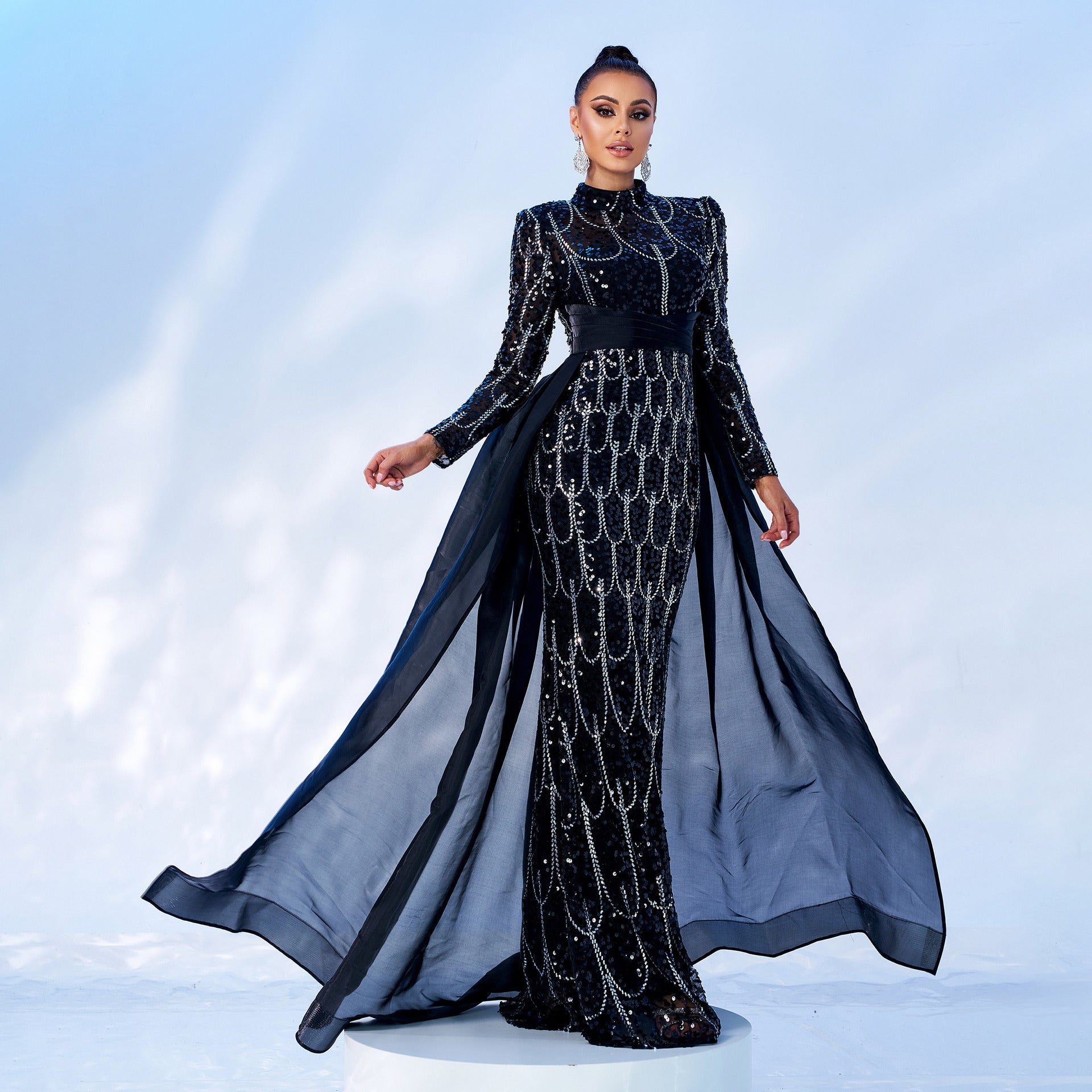 Langärmliges, rundhalsiges, langes Pailletten-Cocktailkleid mit Cape, Fischschwanz, Abendkleid, Brautjungfernkleid für Damen