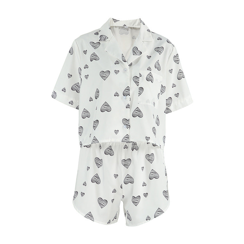 Pyjama confortable pour femme avec cardigan à imprimé cœur, manches courtes et short fendu, idéal pour la maison, collection printemps-été