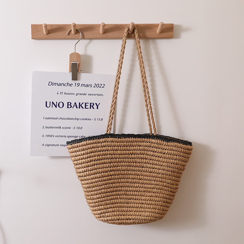 Sac de paille à bord noir contrastant, sac de paille portable, sac tissé, sac de plage pour les vacances en bord de mer, sac pour femme