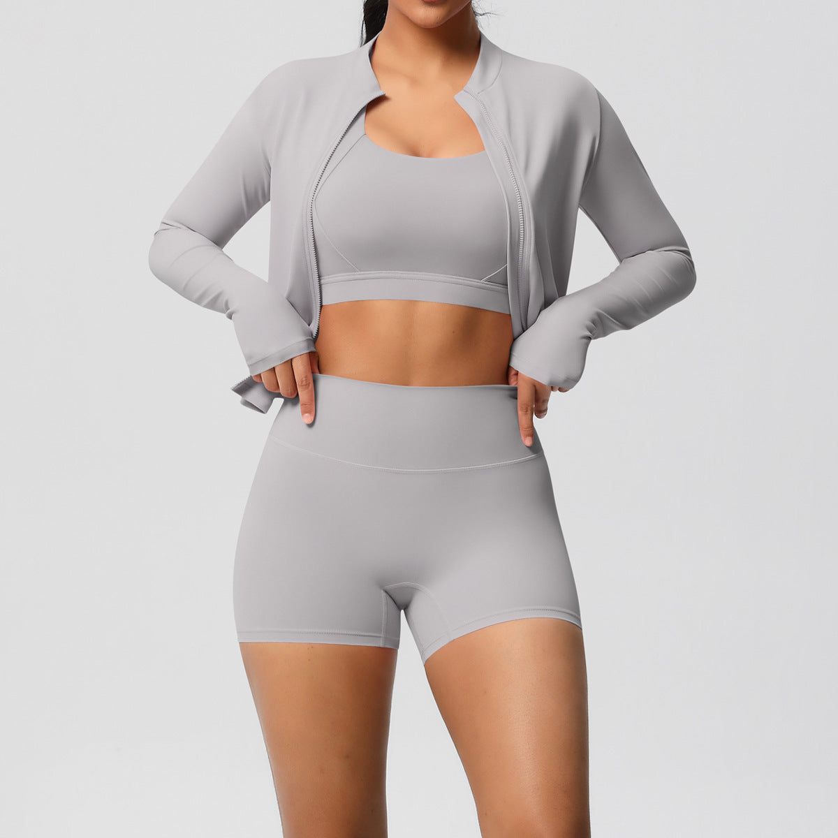 Einfarbiger Cloud Sense Yoga-BH, Sportmantel, Pilates-Laufshorts, Fitness-Yoga-Bekleidung, dreiteiliges Set für Damen