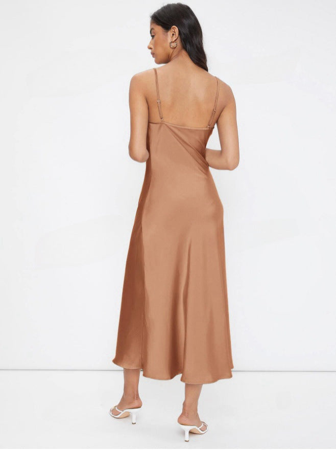 Damenbekleidung Frühling Sommer Satin Spaghettiträger Tiefer V-Ausschnitt Schmal geschnittenes Kleid in Unifarben