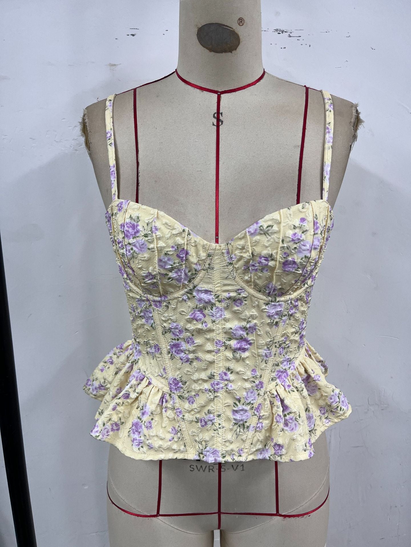 Frühling Sommer Blumenmuster Unregelmäßig Asymmetrisch Rüschen Leicht Schlankmachend Sexy Rückenausschnitt Schnürung Wickelbrust