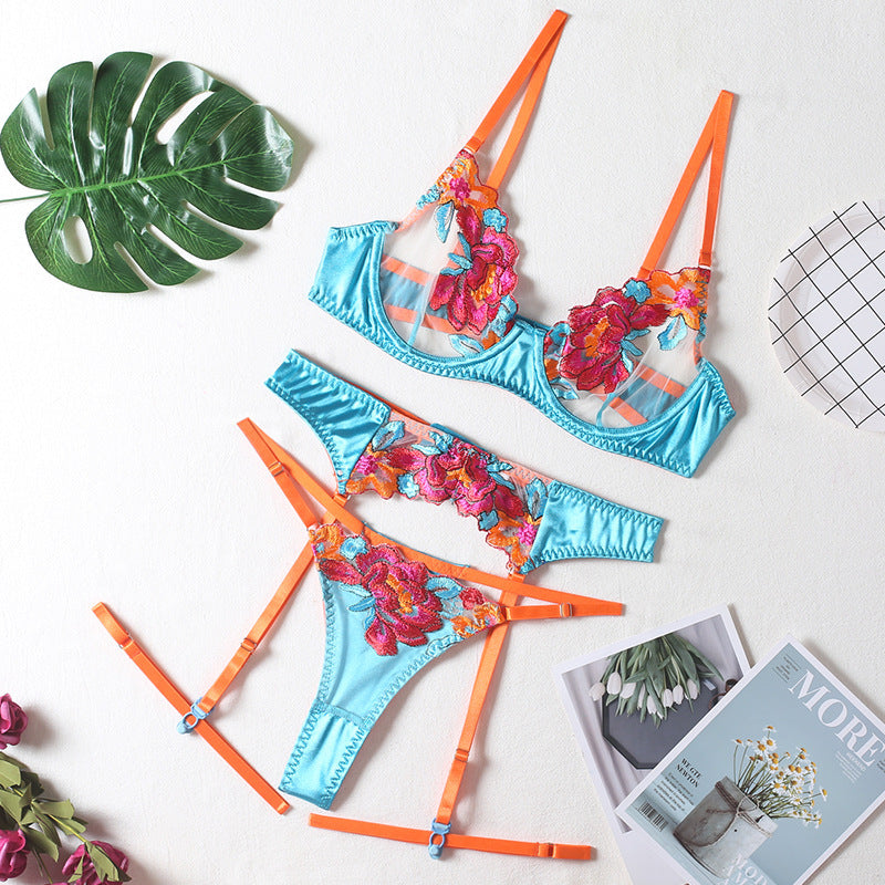 Ensemble jarretelles sexy brodé