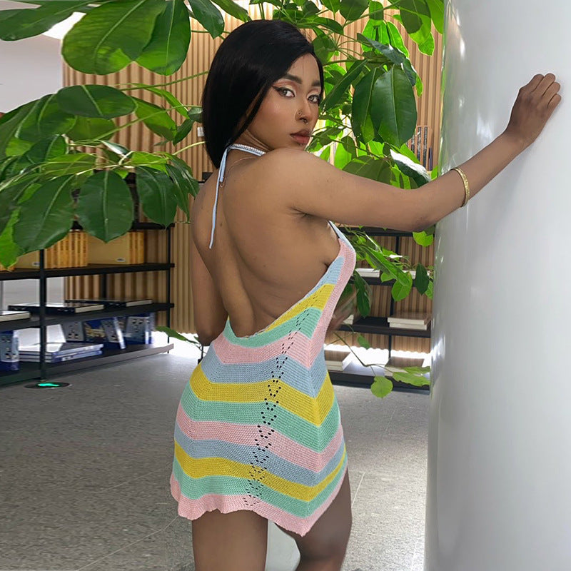 Robe Courte en Laine Sexy à Rayures Ondulées Contrastées pour Femme, Dos Nu à Bretelles Licou avec Découpes Évidées au Niveau de la Poitrine