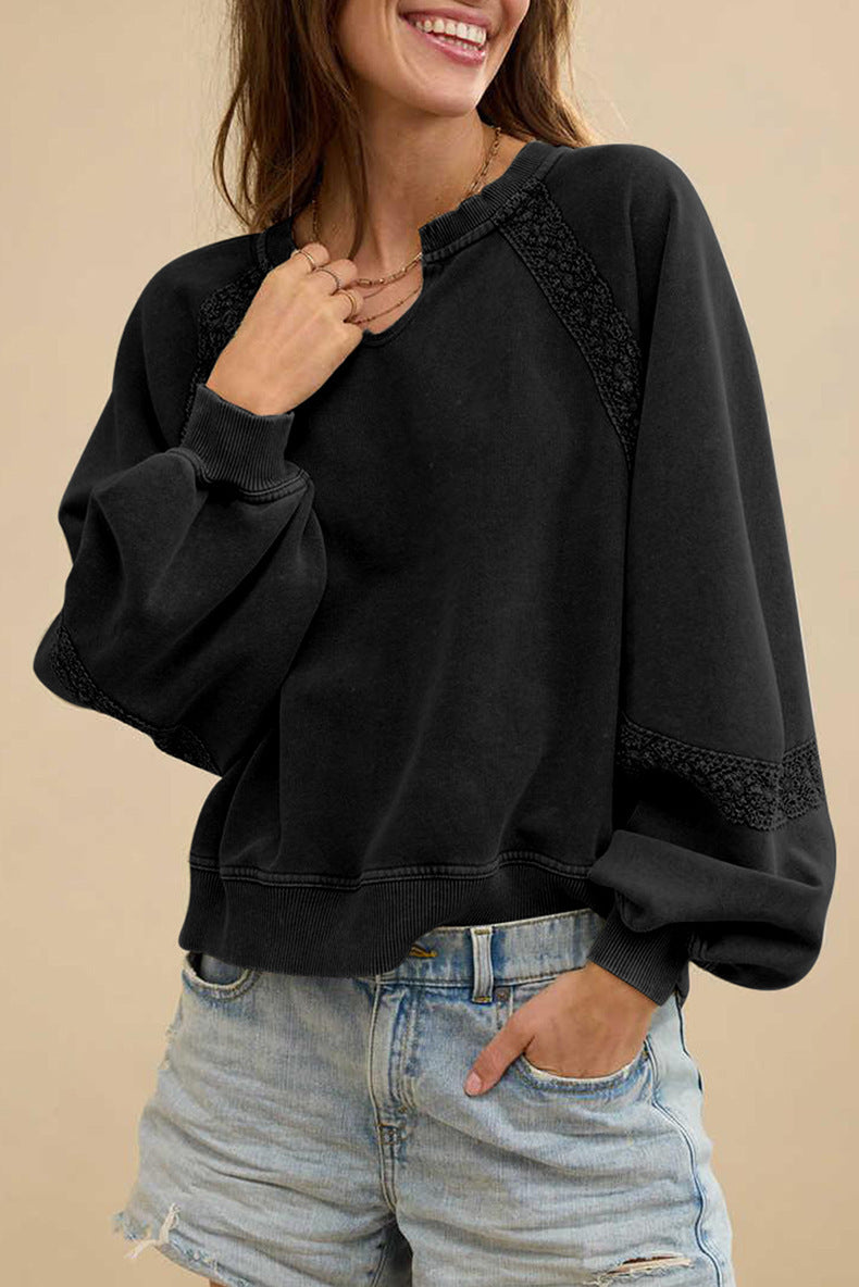 Einfarbiger Pullover mit halboffenem Kragen, Ziernähten, Spitze, locker und stylisch, lange Ärmel