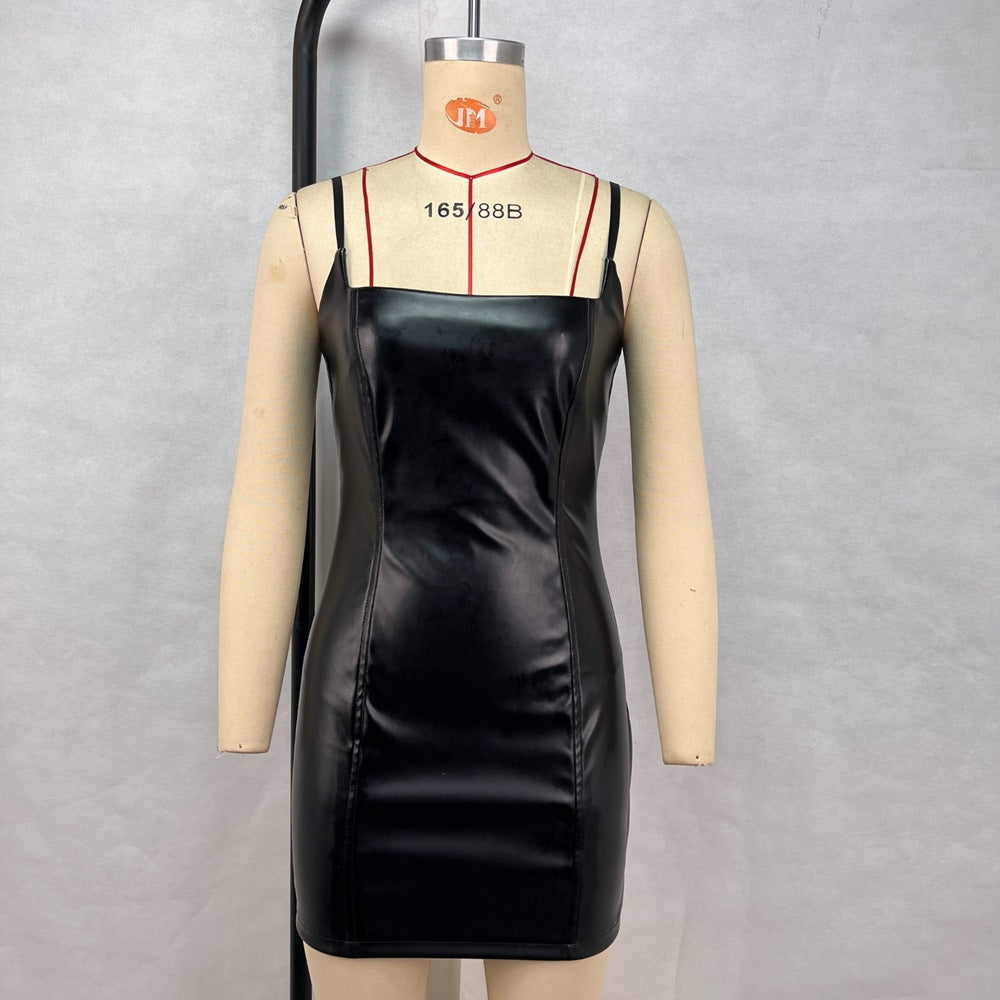 Sexy Trägerkleid Damenbekleidung Sommer Schlankes Hüftkleid Kunstleder