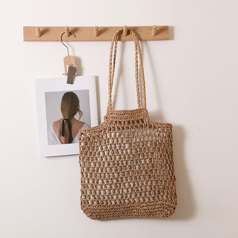 Sac à bandoulière évidé Sac en paille découpé de conception spéciale Sac en paille Sac tressé Sac de plage de vacances Sac pour femmes