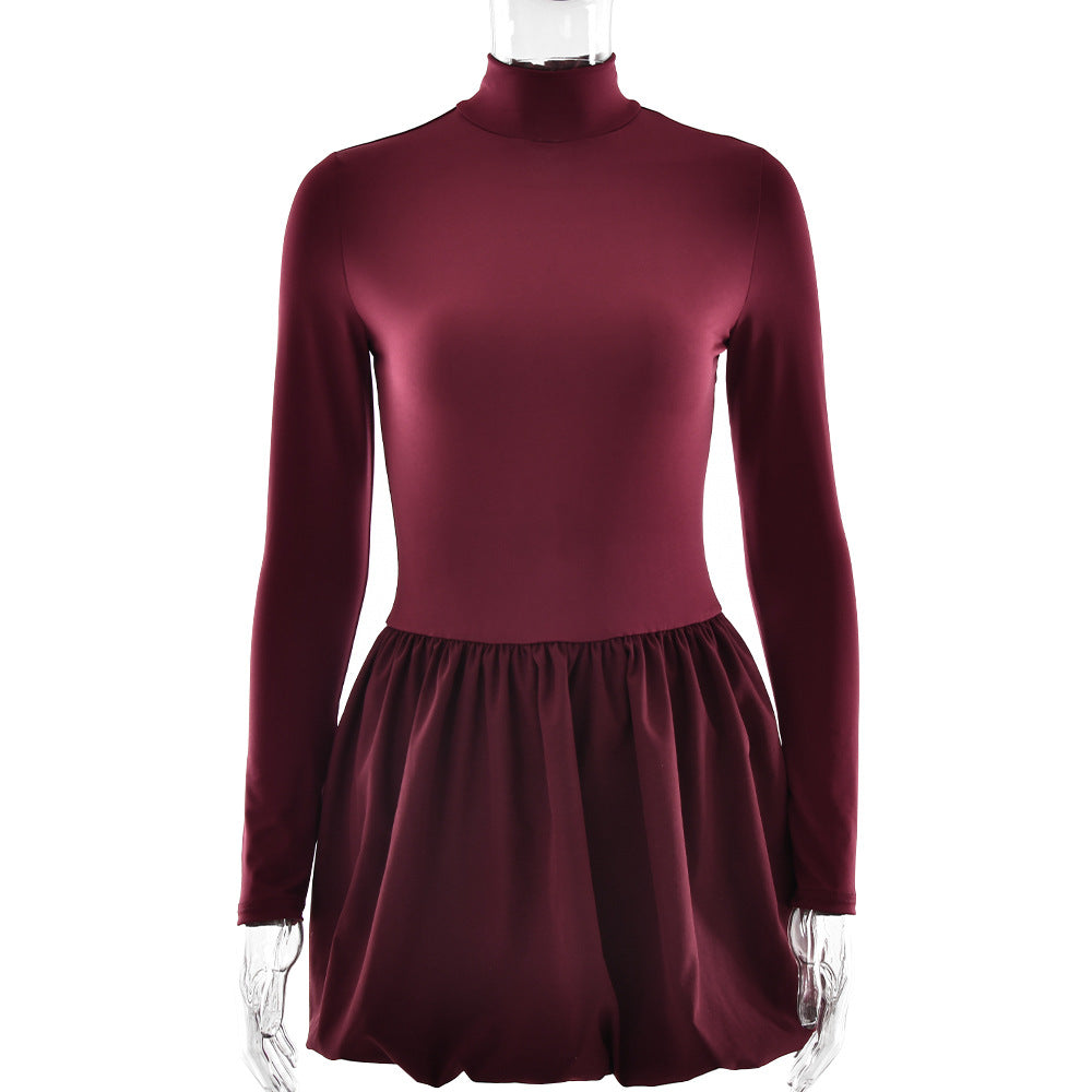 Elegantes, figurbetontes Damenkleid, sexy Rollkragen, langärmelig, tailliert, plissiertes A-Linien-Kleid