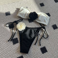 Farbabgestimmtes Tube-Top-Bikini mit Schnürung, Kordelzug, Trägern und geteiltem Unterteil