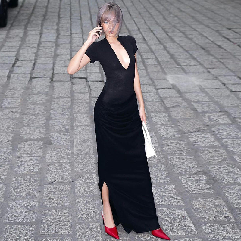 Winter Damenbekleidung Sexy tiefer V-Ausschnitt Kurzarm Unifarben Sexy Plissiertes Maxikleid