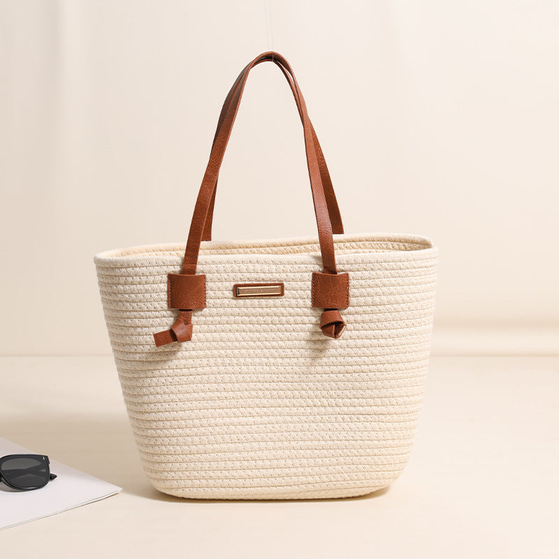 Sac tissé en fil de coton à une épaule Grande capacité Sac de paille Sac de plage de vacances pour femmes