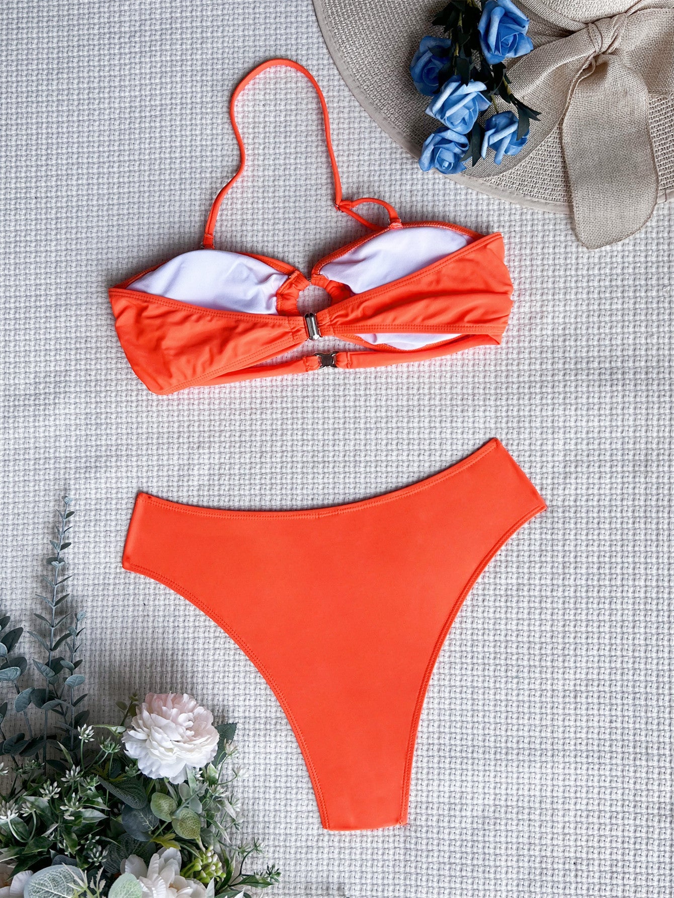 Bikini Neckholder Badeanzug Sexueller Badeanzug Damen Rückfreier Badeanzug Einfarbiger Bikini