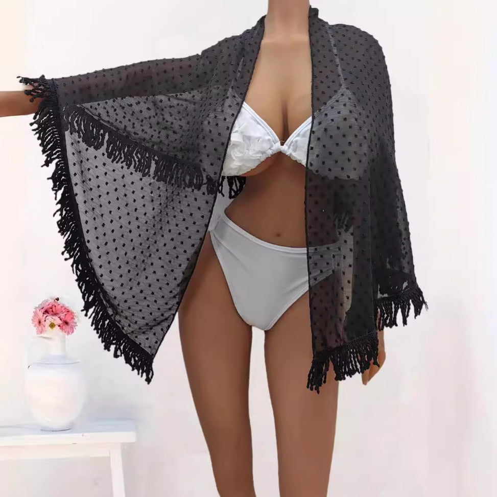 Vêtements pour femmes Jupe de plage une pièce à pompons et coutures multiples, châle anti-UV