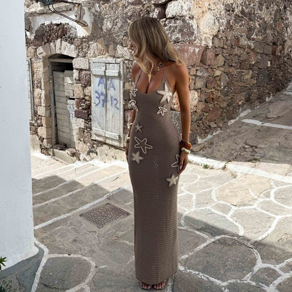 Robe Tricotée Élégante Sans Manches, Col Halter, Taille Haute Cintrée avec Bretelles