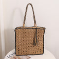 Sac en paille à pompons carrés pour l'épaule, sac en paille frais ajouré fait main, sac tissé pour femmes, vacances à la mer, sac de plage