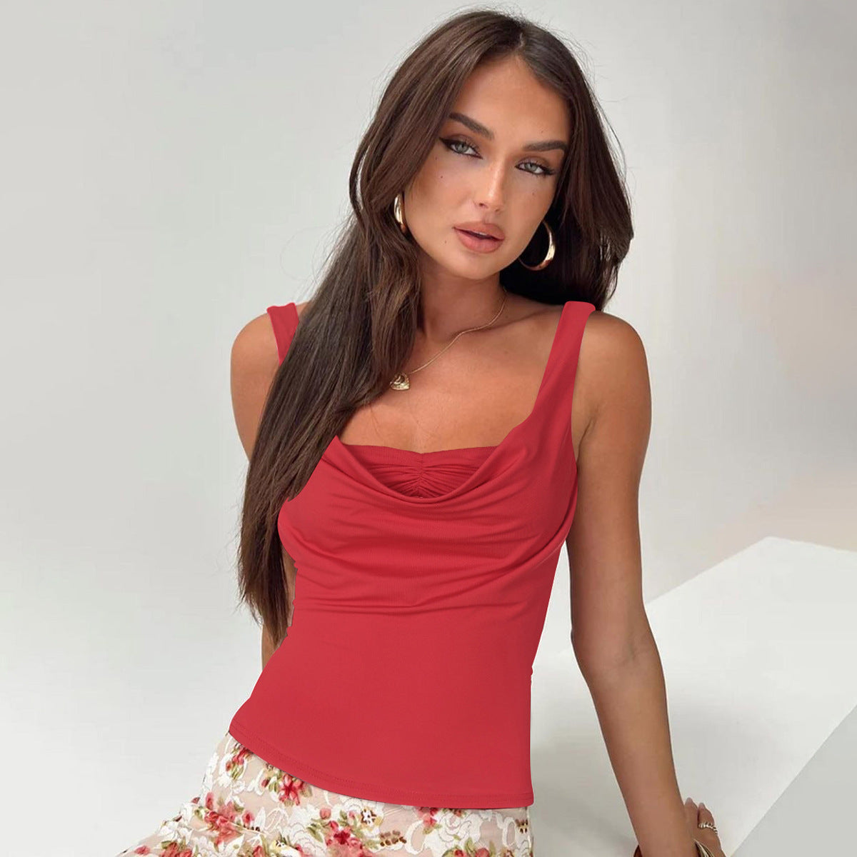 Damenbekleidung Frühling Sommer Sexy U-Ausschnitt Plissiert Schmal geschnitten All-Match Kleines Tanktop