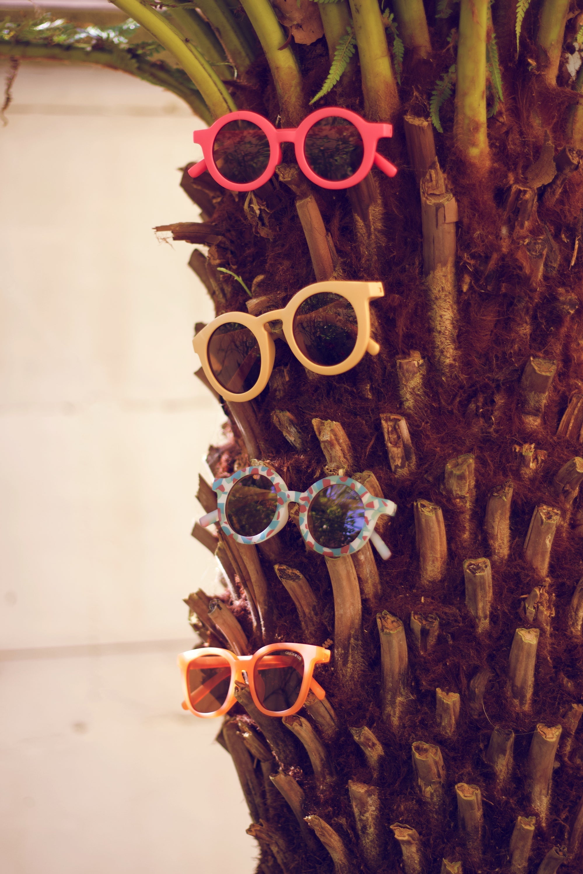 Classic Wayfarer Sustainable Sunglasses | Bio-Based · Bendable · Polarized | Child | 3-8 Y - The7Letter