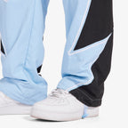 Sugarhill Bolt Windbreaker Hose - Hellblau