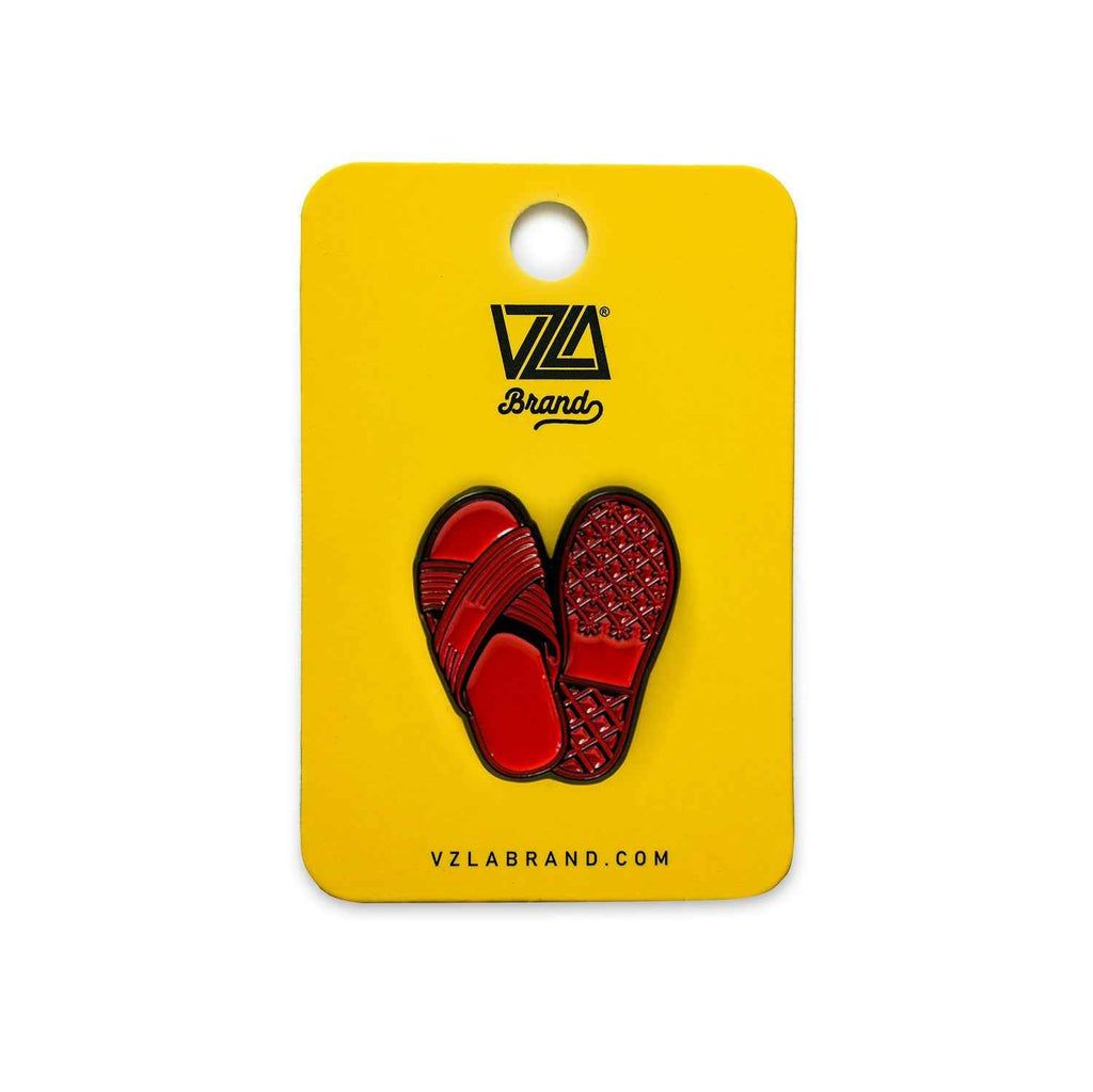 Cholas Petroleras Pin
