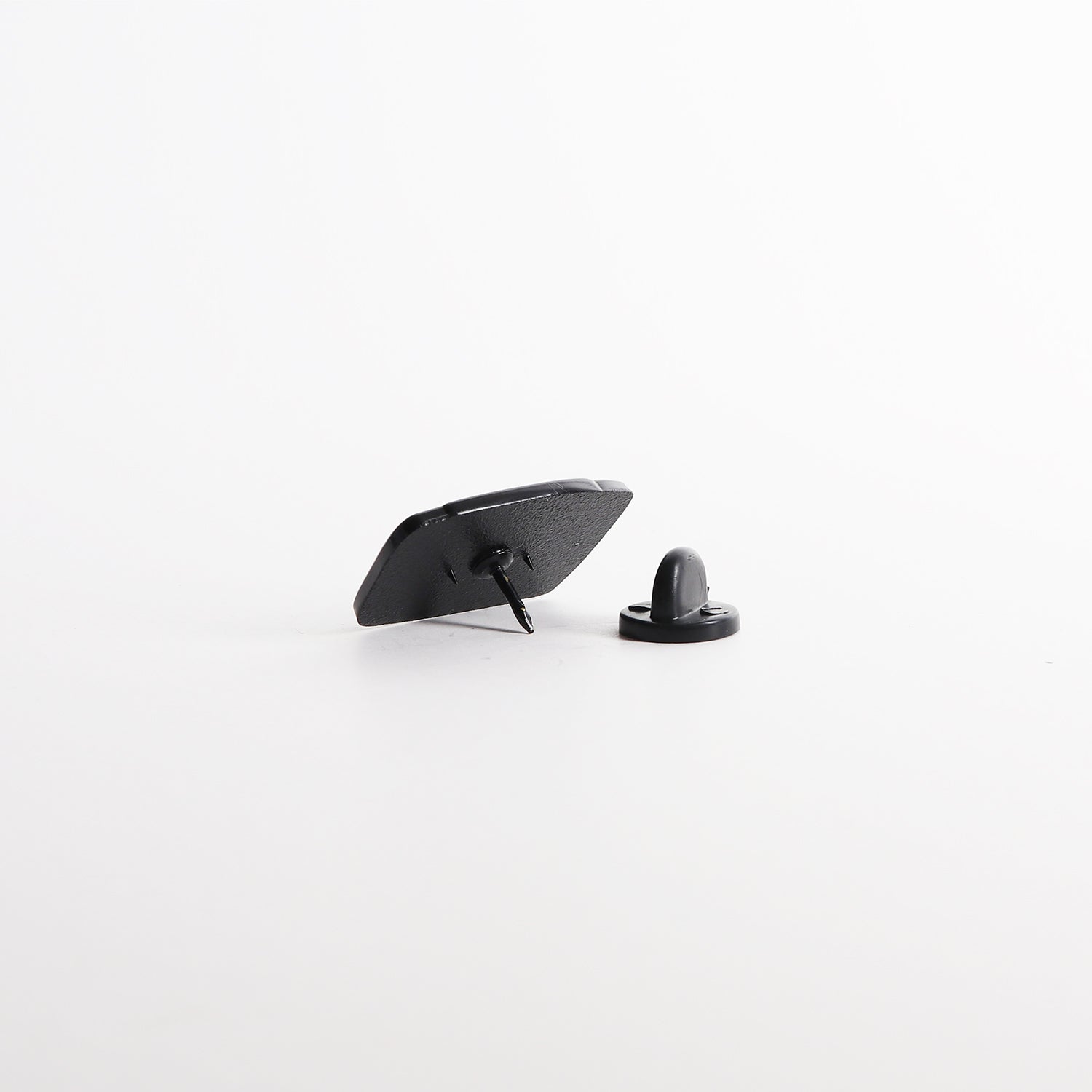 VZLA Hallaca Pin - The7Letter