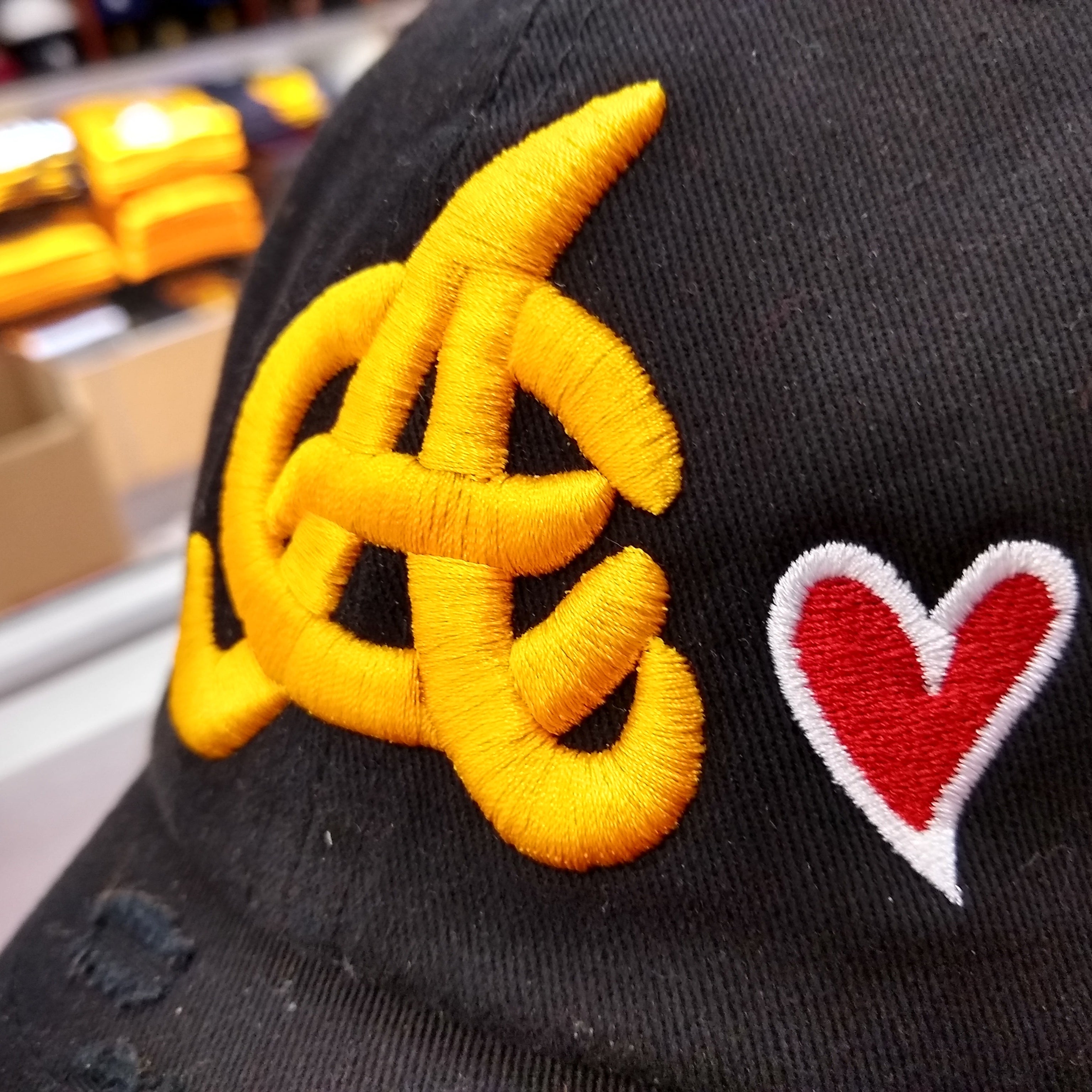 Aguilas Cibaeñas Vintage Kappe (Herz)