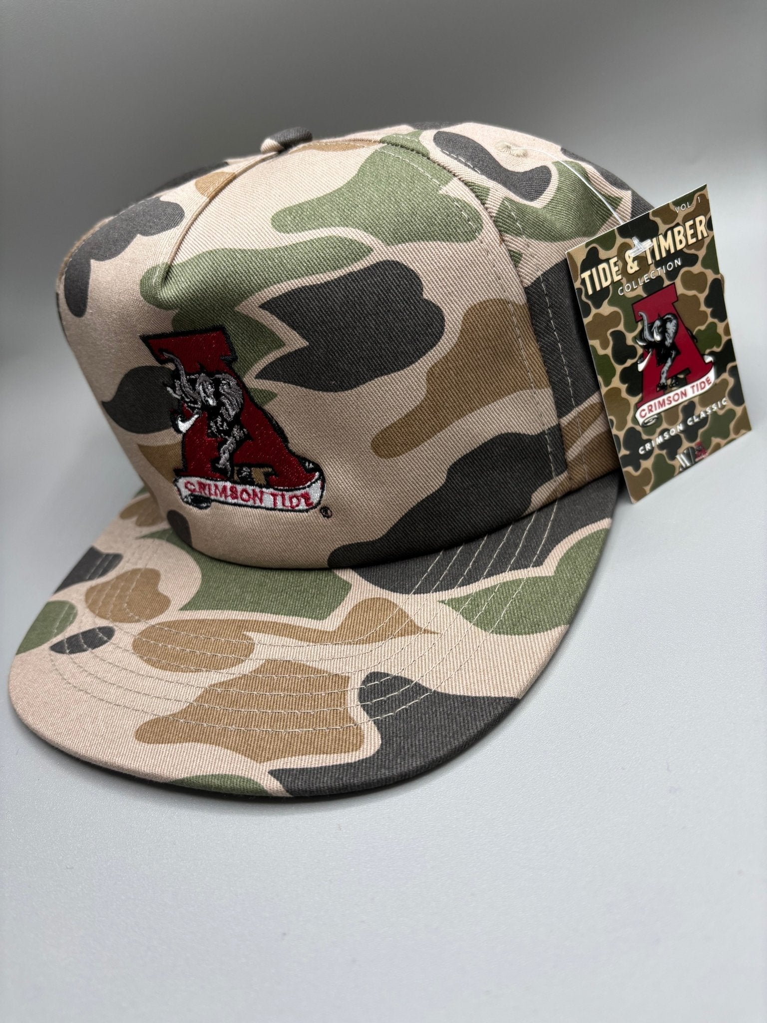 Crimson Classic Snapback-Cap – Tide & Timber Kollektion (Vol. 1)