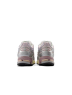 Baskets New Balance Femme 1906 - Argent/Rose