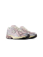 Baskets New Balance Femme 1906 - Argent/Rose